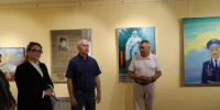 Галерее «Танып Су» в Бураево переданы картины проекта «Облака памяти» - Бураевский район