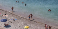 Черное море в Краснодарском крае немного остыло, но остается комфортным для купания - Кубанские Новости