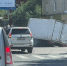 Возле Ильинской площади грузовая "Газель" попала в коммунальную ловушку - ИА Взгляд-инфо