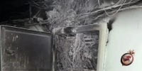 В Усолье-Сибирском при пожаре в подъезде спасли трёх человек из задымлённого дома - Baikal24.Ru
