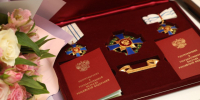 В Новодвинске стартовала заявочная кампания на получение почётных знаков отличия «Материнская слава», орденов и медалей ордена «Родительская слава». - Город Новодвинск
