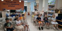 Участники квиза "Загадочный ларец сказок" в модельной библиотеке-филиале "Победа" - ЦГБ г. Северска