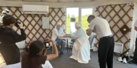 В геопарке «Торатау» справили никах 79-летний британец и жительница Башкирии - ProUral.Info