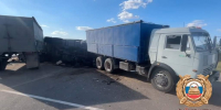 На трассе в Ростовской области водитель «КАМАЗа» погиб во время аварии на перекрестке - Газета Таганрогская правда
