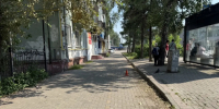В Томске ищут самокатчика, сбившего маленькую девочку во время прогулки с мамой - 1-LINE