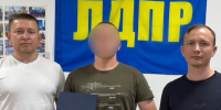 ЛДПР чествует защитников Отечества - ЛДПР