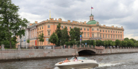 В Петербурге аттестовали гидов, говорящих на французском, вьетнамском и других языках - Spbdnevnik.ru