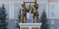 Власти объяснили смысл нового монумента Сталину и Бардину в Вологодской области - ProGorod35.Ru