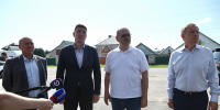Олег Мельниченко проконтролировал в Земетчино обновление социально значимых учреждений - Правительство
