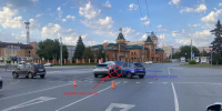 В центре Омска в ДТП пострадали мать и годовалый ребенок - ГТРК Иртыш