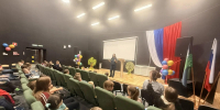 Безопасность – это важно: сотрудники МЧС России провели занятие для детей в пришкольном лагере - МЧС