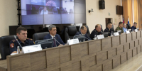 Александр Жигалко принял участие в подведении итогов оперативно-служебной деятельности УВД по городу Сочи за первое полугодие 2026 года - Городское Собрание