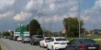 В Челнах начали торговать местами в очереди за бензином - Chelny-Biz.Ru