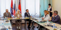 Состоялось заседание комитета по государственному строительству и местному самоуправлению - Магаданская областная Дума