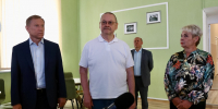 Олег Мельниченко оценил обновление культурно-досугового центра в Вадинском районе - Министерство культуры и туризма