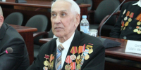 15 июля 2026 года ветерану Великой Отечественной войны Петру Павловичу Шмондину исполнилось бы 100 лет - Площадь Свободы