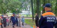 В Ярославле спасатели проводят занятия с детьми по безопасности на воде и пожарной безопасности - Мэрия города