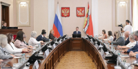 В правительстве Воронежской области прошла торжественная церемония награждения участников III Всероссийской муниципальной премии «Служение». - Новохопёрский район