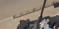 В Красноярске в микрорайоне Белые Росы найдено тело молодой женщины. Фото:  t.me/belye_rosy_pashennyj - Седьмой канал