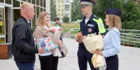 В Архангельске сотрудники ГАИ доставили беременную женщину до Перинатального центра - Tv29.Ru