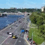 Двух человек госпитализировали после резкого торможения электробуса в Москве - Вечерняя Москва