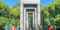 Беглов начал визит в Вологду с возложения цветов к мемориалу блокадным ленинградцам - Петербургский дневник