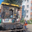 На улице Зои Космодемьянской в Смоленске укладывают финальный слой нового покрытия - SmolDaily.Ru