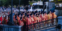 ЛДПР призывает установить День памяти: Слуцкий выступил на Царском крестном ходе - ЛДПР