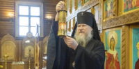 Губернатор Владислав Кузнецов поздравил с 60–летием  Архиепископа Анадырского и Чукотского Ипатия - Администрация Чукотского автономного округа