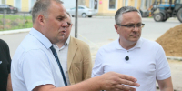 Дмитрий Денисов лично проверил ход благоустройства улицы Чичерина - Городская управа