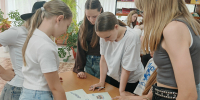 подростки играют в квиз - ЦГБ г. Мичуринска