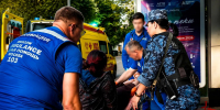 В Москве сотрудники Росгвардии оказали помощь девушке, потерявшей сознание на улице (видео) - Росгвардия