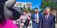 В Костроме торжественно открыли обновленный сквер в Заволжье с «берегами» и «лугами» - Город Кострома