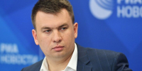 Блогеру Илье Ремесло предъявлено обвинение в распространении фейков о ВС РФ - M24.Ru