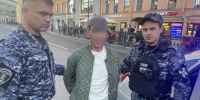В Петербурге мужчина с ножом отобрал у прохожего рюкзак и телефон - Spbdnevnik.ru