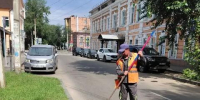 В Иркутске продолжается уборка городских территорий - Baikal24.Ru