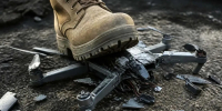 Новый закон касается иностранных военных - Красное Знамя