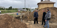 В посёлке для многодетных в 4Б микрорайоне продолжаются работы по строительству канализации - Балаковские вести