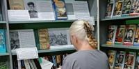 Библиотека № 13. Выставка-просмотр «Он писал о войне» (к 115-летию со дня рождения В.П. Некрасова и 80-летию повести «В окопах Сталинграда»). - ЦБС г. Саратова
