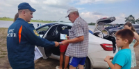 Спасатели призывают население соблюдать правила безопасности на воде в летний период - ГУ МЧС Свердловской области