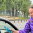 Волонтеры продолжают раздавать воду на кировских АЗС - ГТРК Вятка