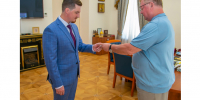 Председатель ИППО Сергей Степашин поздравил с юбилеем Управляющего делами Общества Даниила Бурдыгу - ИППО