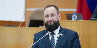 Антон Холодов помог вологжанке обезопасить территорию - Региональное Агентство Новостей
