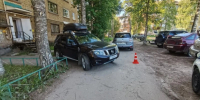 В Сыктывкаре автомобилист угодил под колёса своего внедорожника - Pg11.Ru
