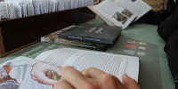 Библиотеки колоний Красноярского края пополнили книгами - Комсомольская Правда