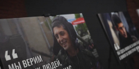 Танки, розы и живой разговор: донецкая молодёжь вспомнила Михаила Толстых - Донецк Медиа