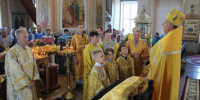 Божественная литургия в Неделю 7-ю по Пятидесятнице в Успенском храме г. Мглина - Мглинское благочиние