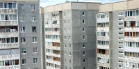 Из окна восьмого этажа выпал человек - Gubdaily.Ru