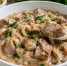 Беру 1 кг свинины и много лука, тушу в сметанном соусе: мясо получается мягким и сочным - Кубанские Новости