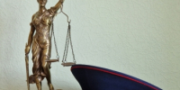 На Камчатке завершено расследование в отношении оператора связи, обвиняемой в присвоении денег и неправомерном воздействии на критическую информационную инфраструктуру - Следственный комитет